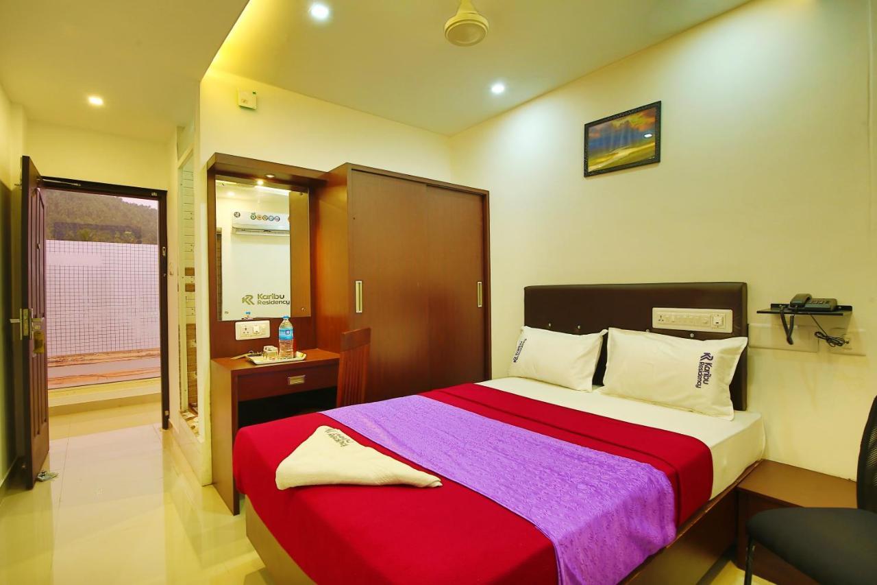 Karibu Residency Hotel Malappuram Exterior foto